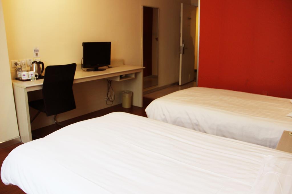 Hanting Hotel Changchun Qimao City Kamer foto