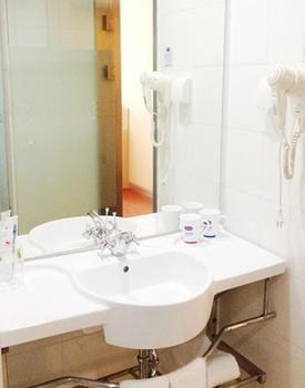 Hanting Hotel Changchun Qimao City Buitenkant foto